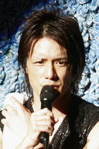 タッキー引退の裏にジャニー派VSジュリー派の派閥抗争！ 滝沢秀明はジャニー社長の後継者になれるのか